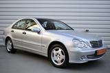 Mercedes-Benz C180 Kompressor+Tempomat+PDC+Automatik+49.800KM - gebrauchte Mercedes-Benz C-Klasse aus dem Jahr 2004