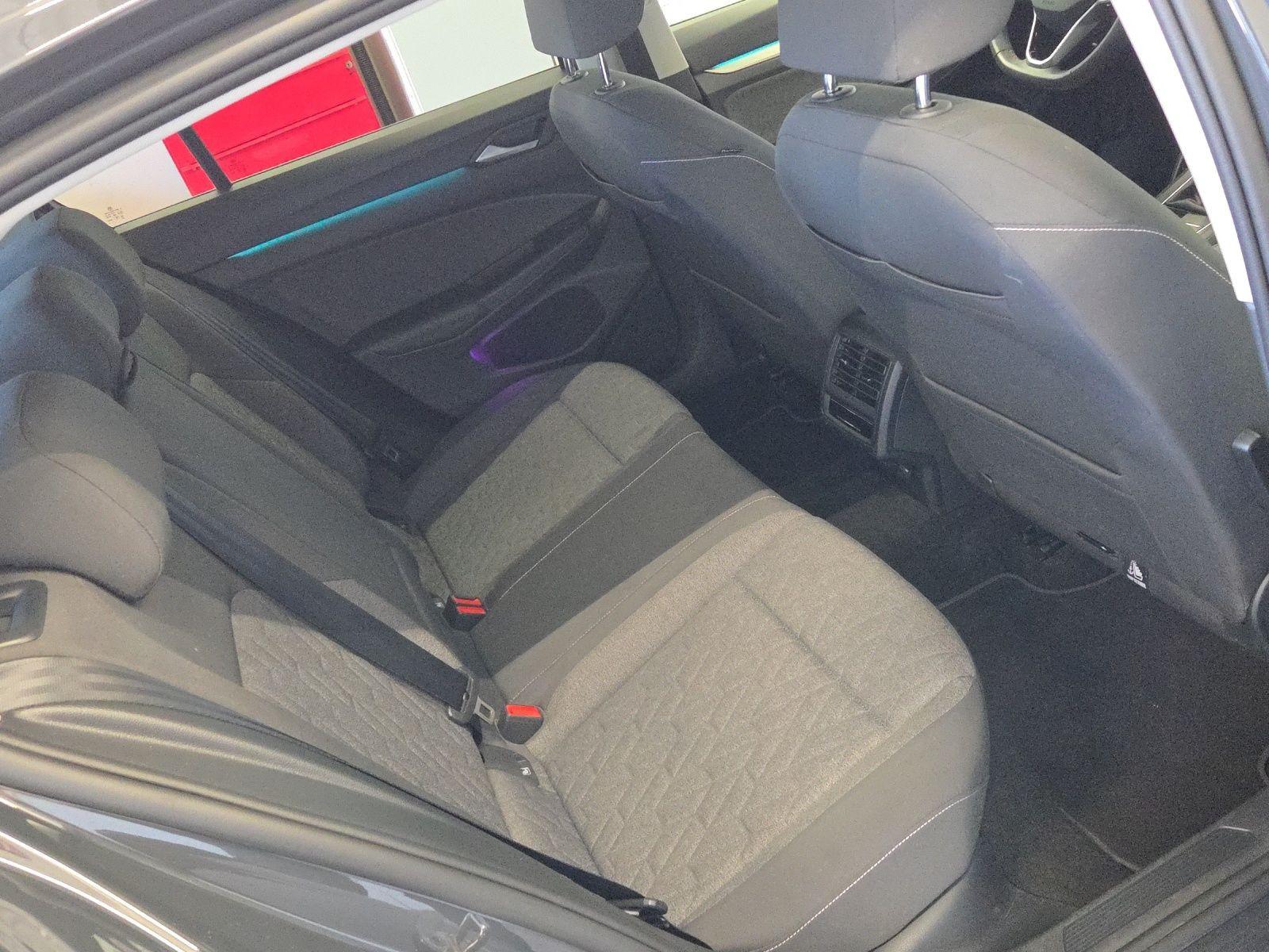 Volkswagen Golf VIII 1.0 TSI Move *Navi*SHZ*LED*Digital*PDC, миниатюра 16