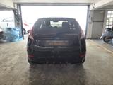 Ford Fiesta Titanium - Ford Fiesta: Titanium