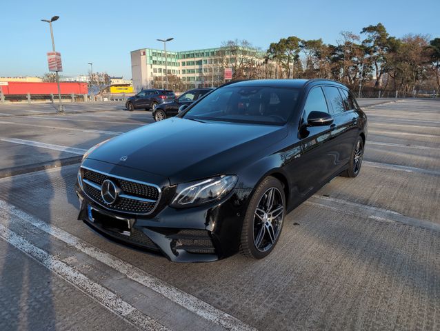 MERCEDES-BENZ AMG E 43 Standheizung Burmester 4 Matic