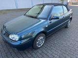 Volkswagen Golf Cabrio/El Verdeck/Klima/Sitz HeizTüv08/2028 - Volkswagen Golf aus 2001: 2.0