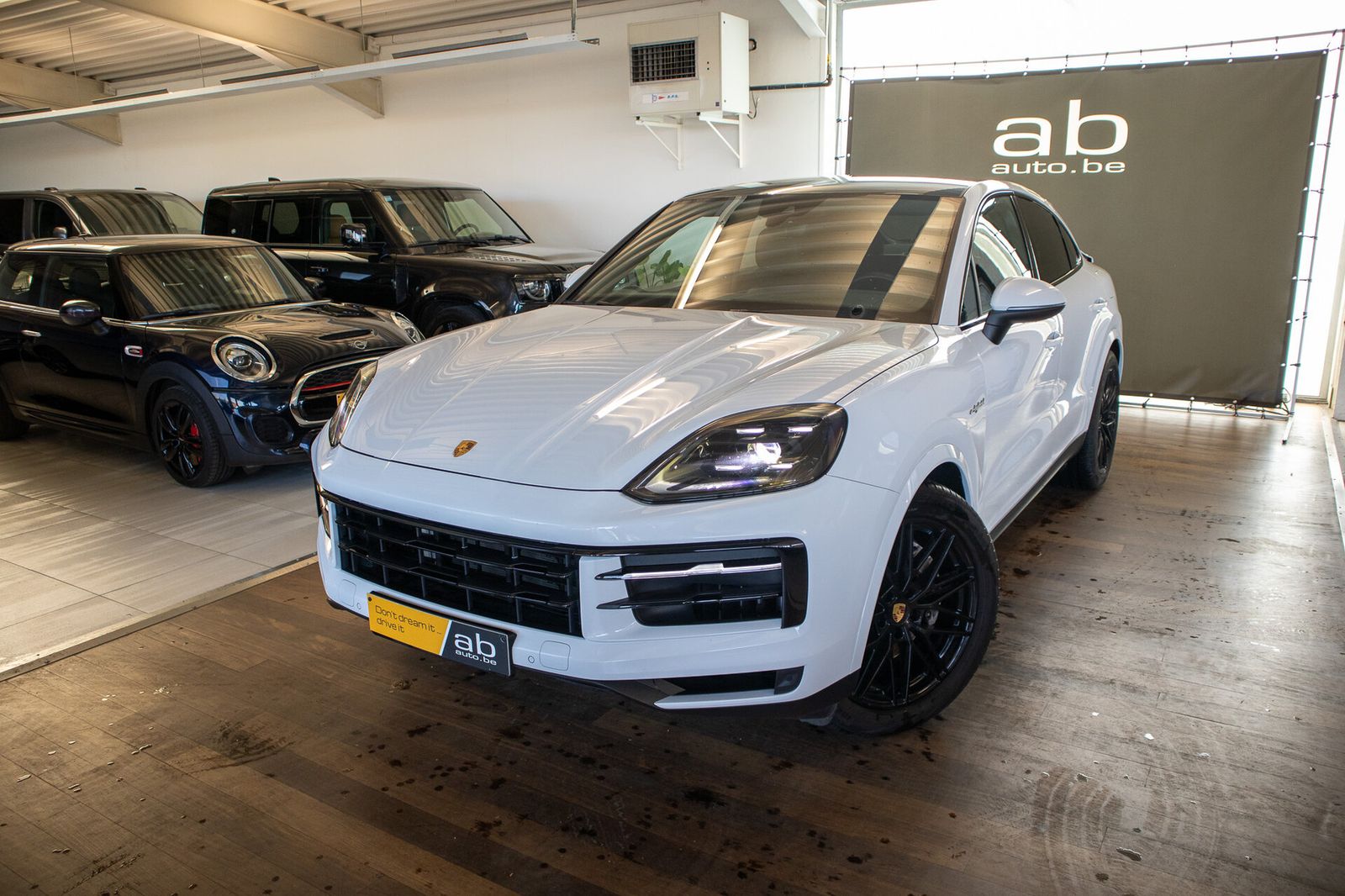 Porsche Cayenne E-HYBRID imagem 2