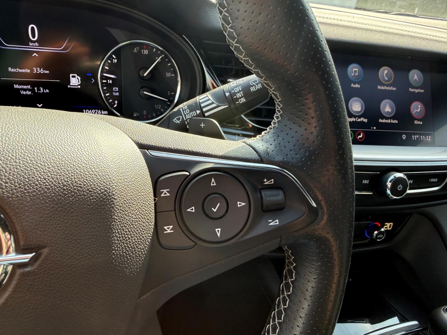 Opel Insignia B Sports Tourer GSi 4x4 Alcantara