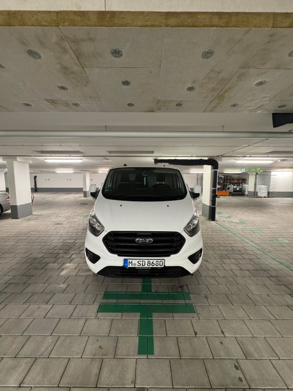 Image of Ford Tourneo Custom