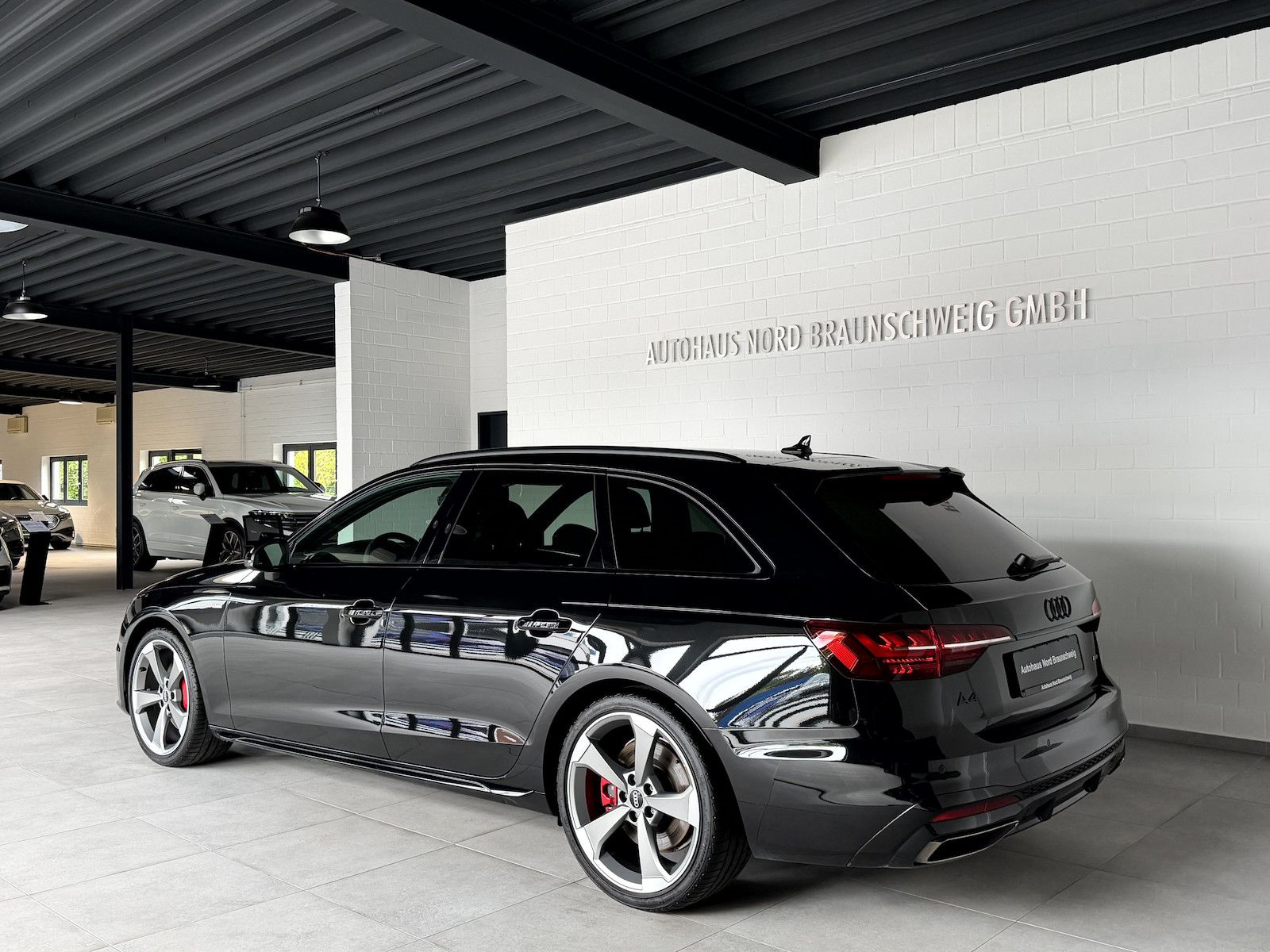 Audi A4 45TFSI S Line Competition Edition Plus Matrix foto 5