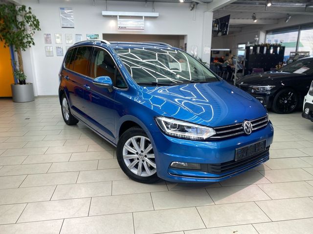 Volkswagen Touran 2.0 TDI Highline Navi Rückf.Kam Massage 