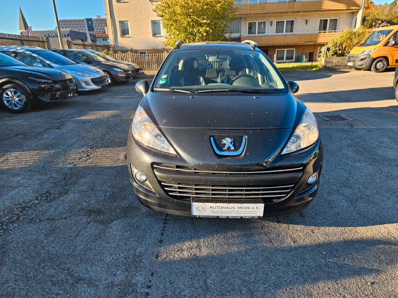 Peugeot 207 2012 — rear view