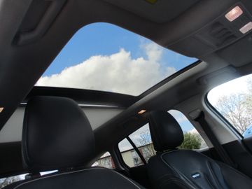 Ford Focus Turnier Vignale LED + ACC + PDC + Panorama