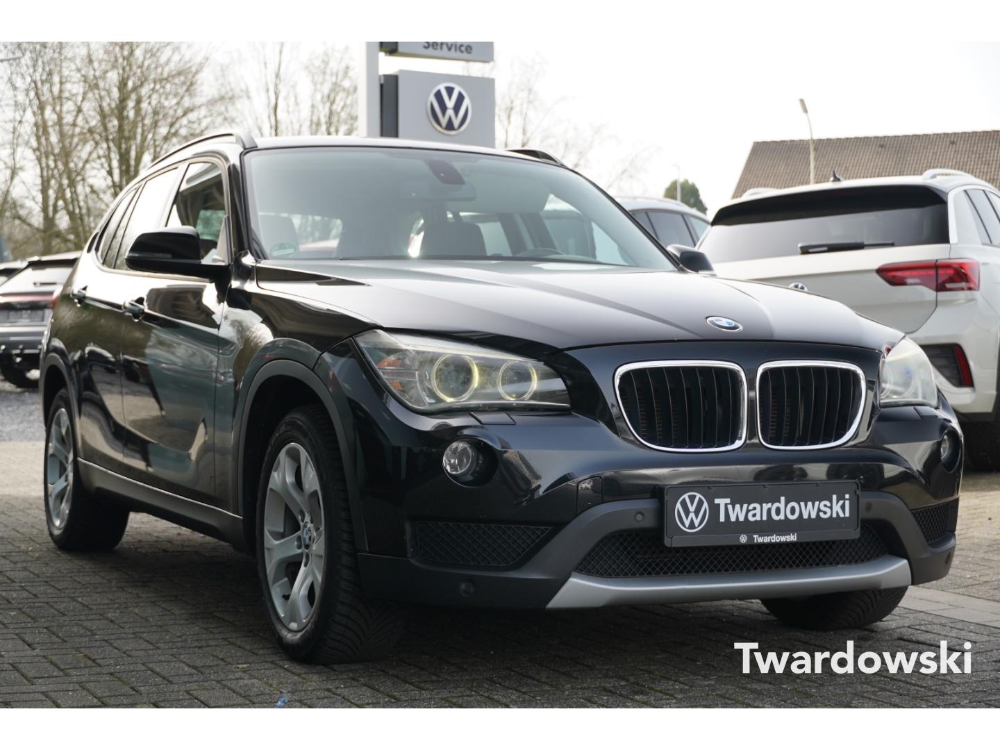BMW X1 xDrive 20d Bi-Xenon Tempo SHZ Memory AHK