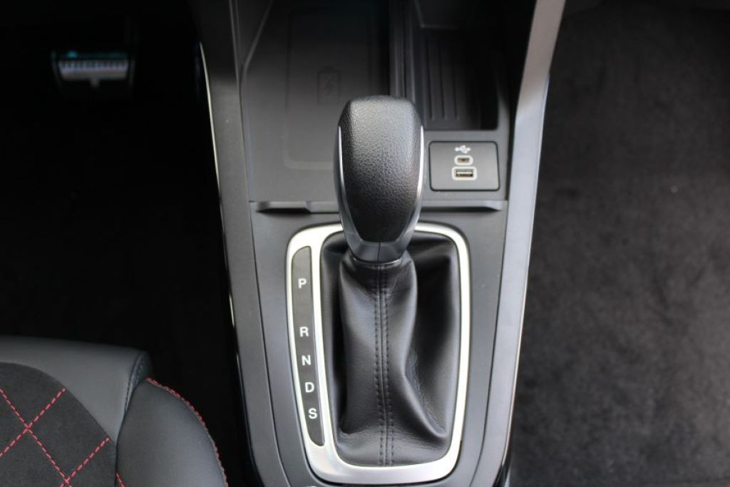 Fahrzeugabbildung Ford Puma Aut. ST-LINE X