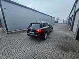 Volkswagen Touareg 3.0 V6 TDI Tiptronic BlueMotion Tech... - Volkswagen Touareg aus 2011: V6 TDI