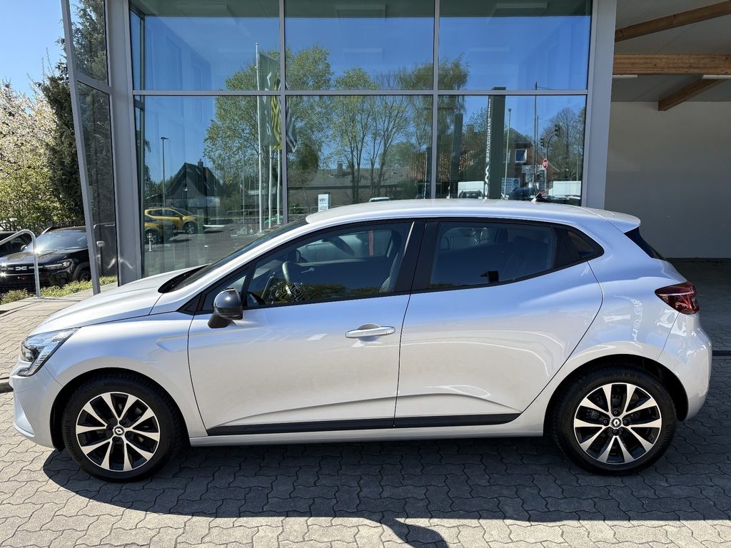 RENAULT Clio - Bild 2