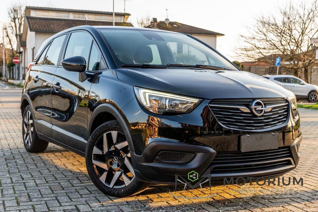 Image of Opel Crossland (X)