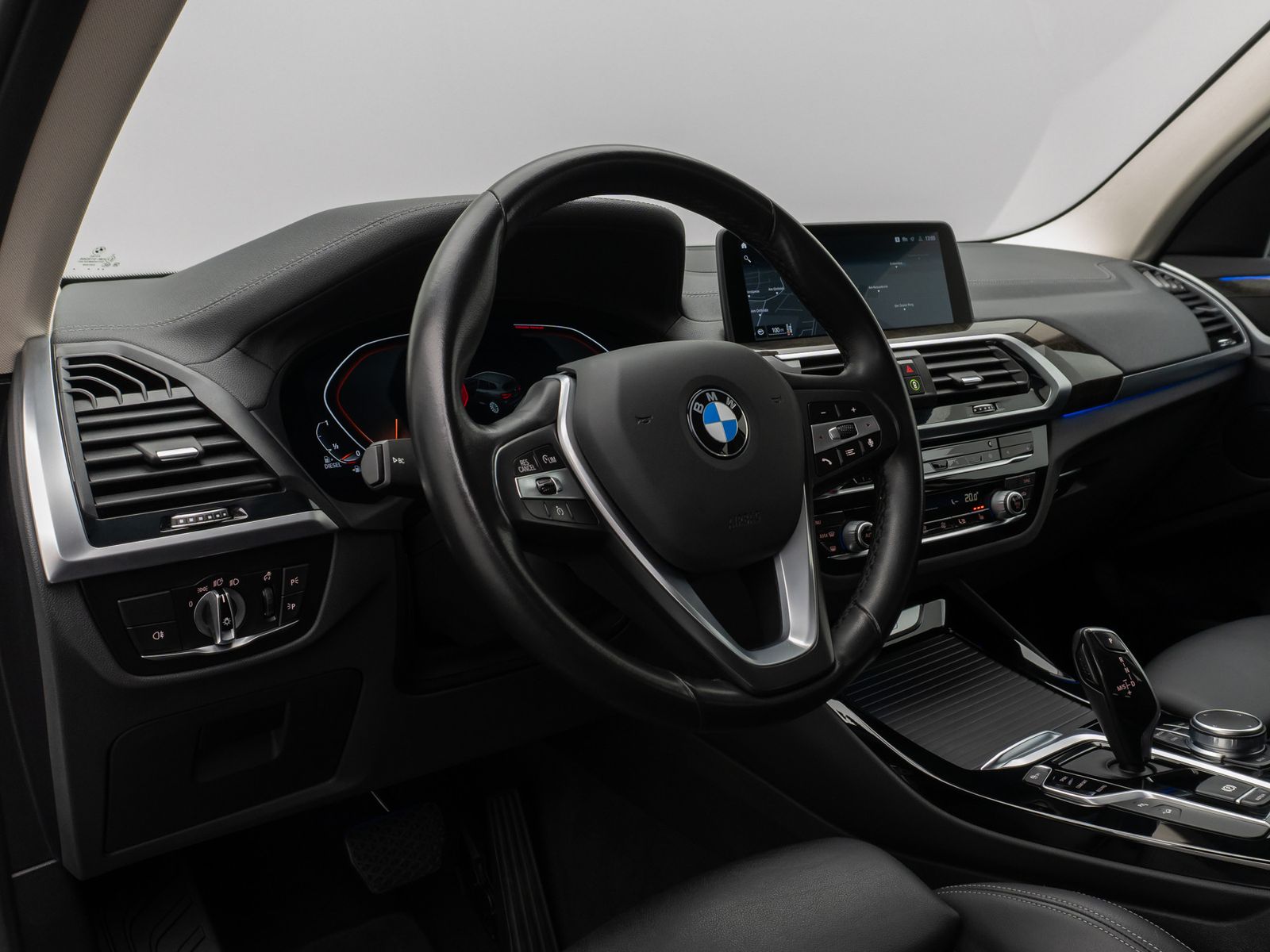 Fahrzeugabbildung BMW X3 xD30d Luxury Line DAB Kamera LED Alarm 19Zoll