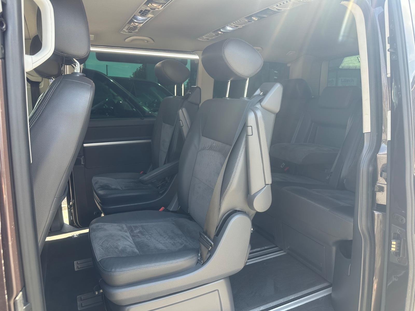 VOLKSWAGEN T5 MULTIVAN 2.0 TDI 179ch HIGHLINE BVA Portes coulissantes 2 côtés Sièges chauffants Caméra de recul