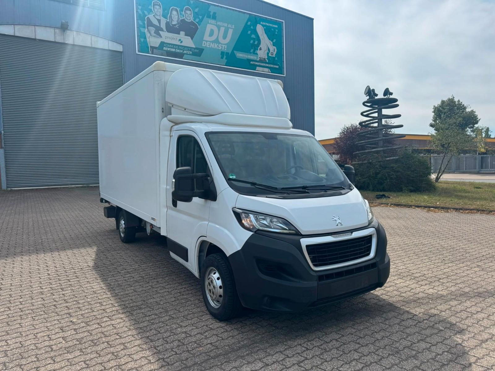 Peugeot Boxer Koffer mit Ladebordwand