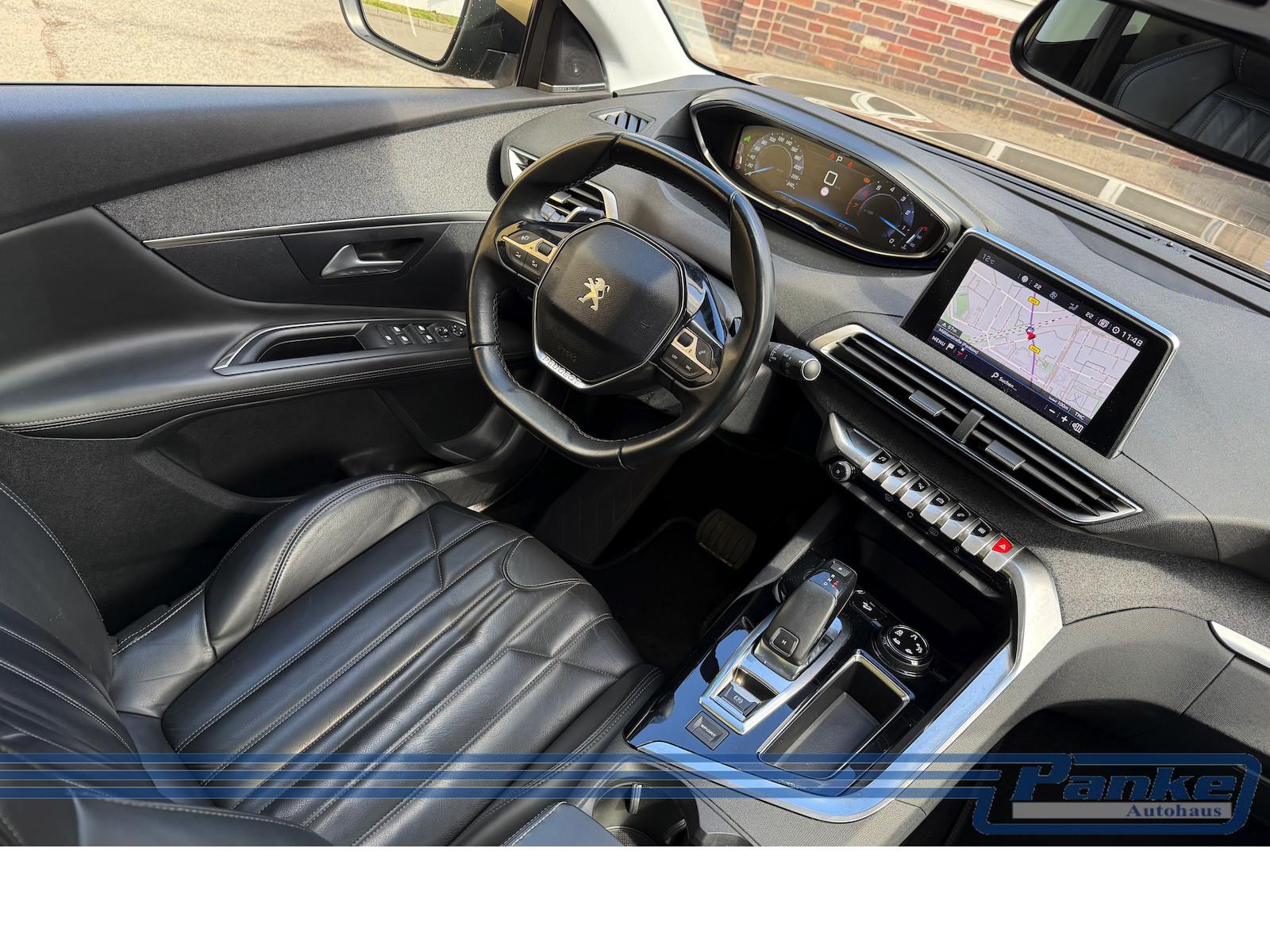 Peugeot 3008 Allure*AHK*R+F-Cam*Tempo*Navi*SHZ*