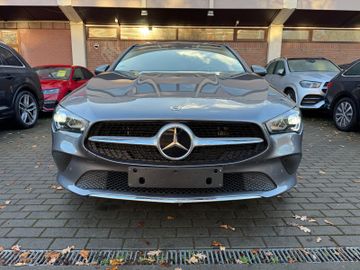 Mercedes CLA 250 Shooting Brake - 3