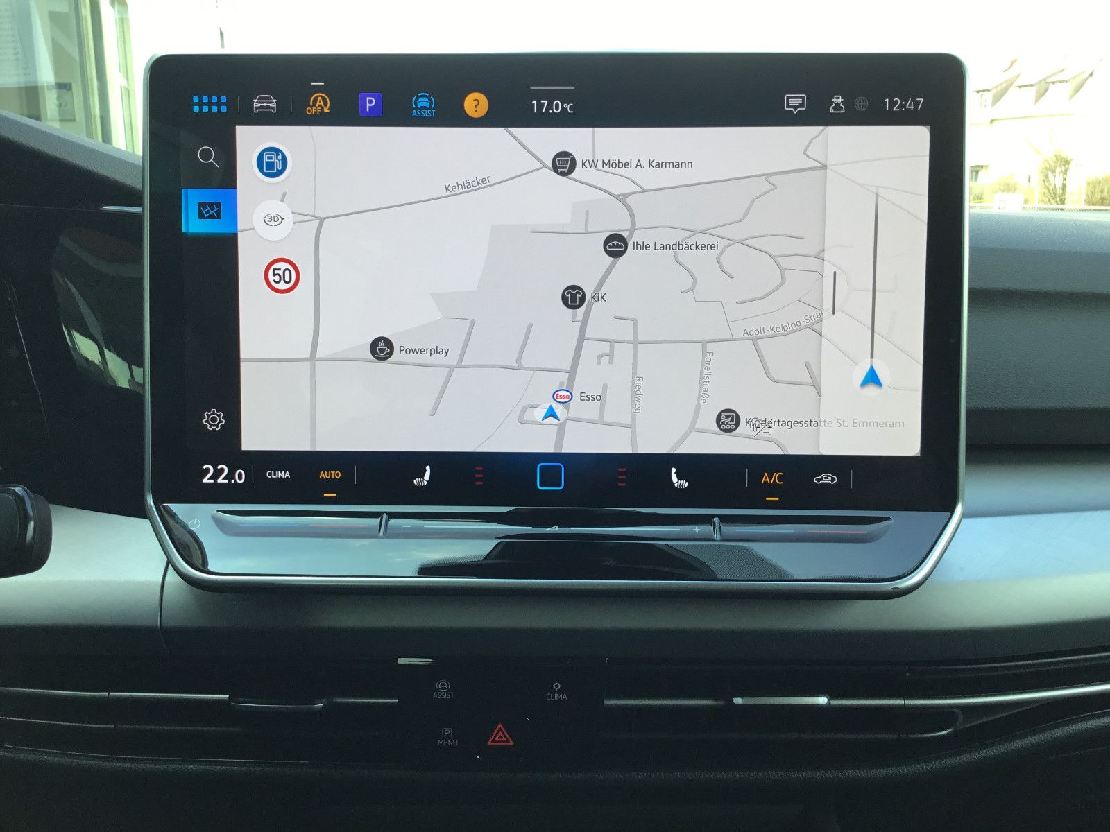 Fahrzeugabbildung Volkswagen Golf 1.5 eTSI DSG Life+AHK+LED+Kamera+Navi