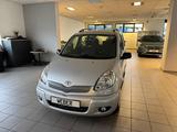 Toyota Yaris Verso 1.3 Sol Tüv Neu - gebrauchte Toyota Yaris aus dem Jahr 2004