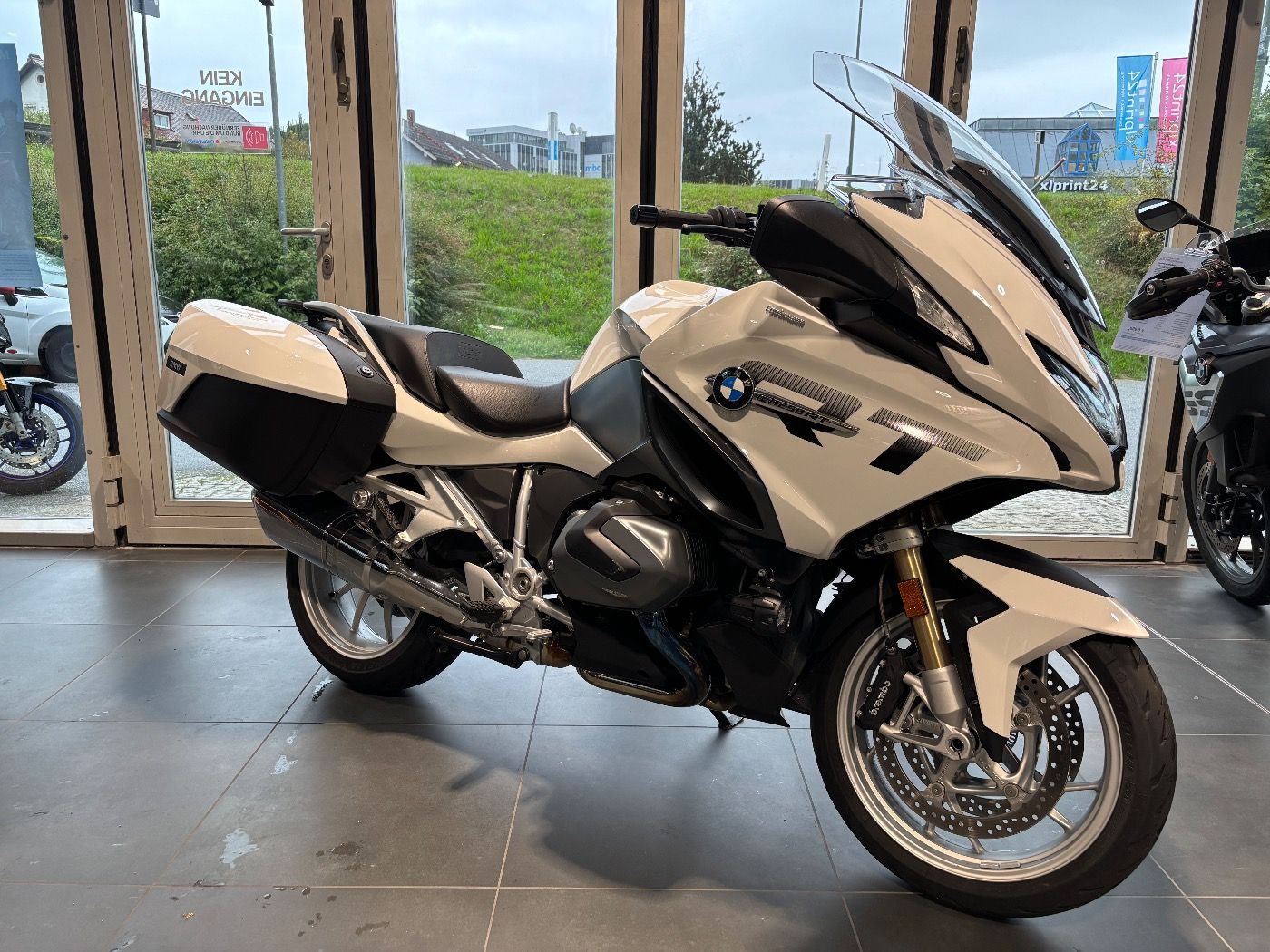 Fahrzeugabbildung BMW R 1250 RT 2 Pakete ACC