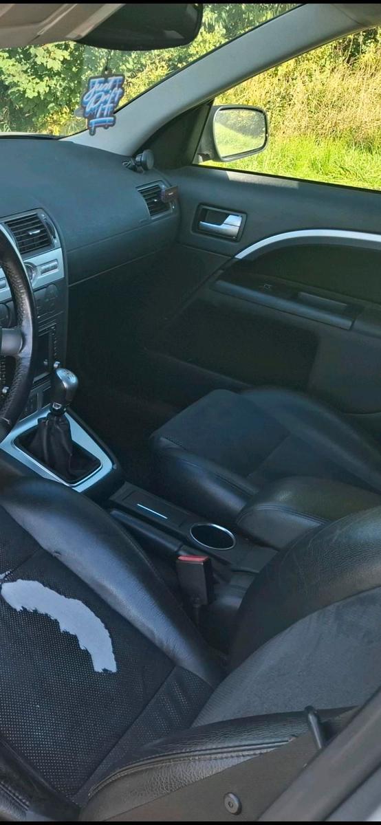 Ford Mondeo 2005 — photo 10