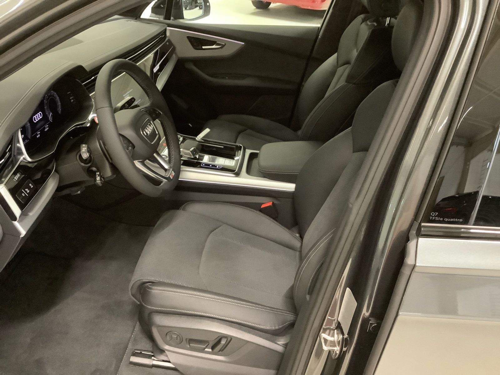 Q7 SUV TFSI e S line e quattro 290 kW tiptronic