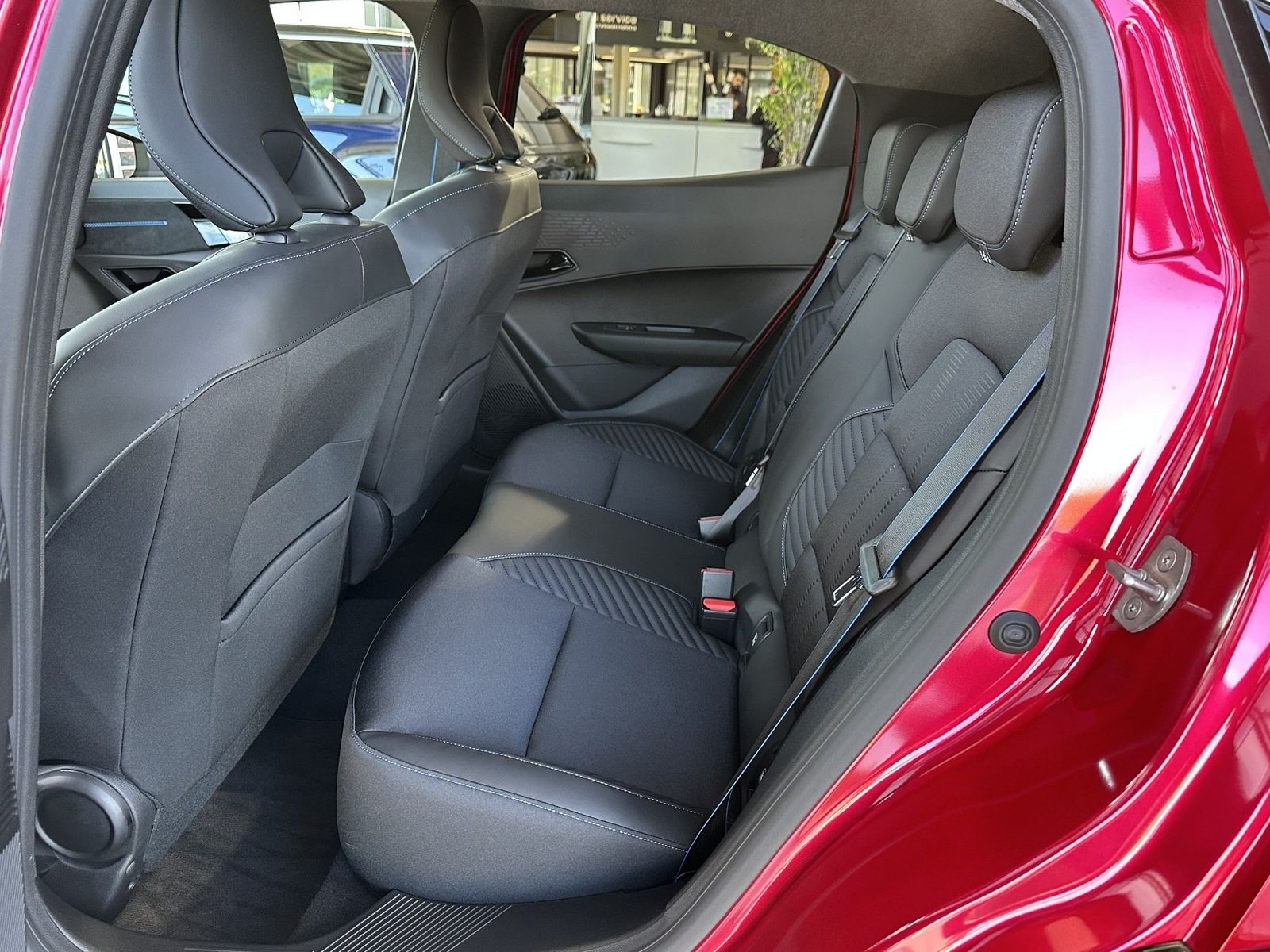 Fahrzeugabbildung Renault Clio Esprit Alpine Full Hybrid E-Tech 160