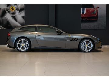 صورة 7 لـ 2018 Ferrari GTC4LUSSO
