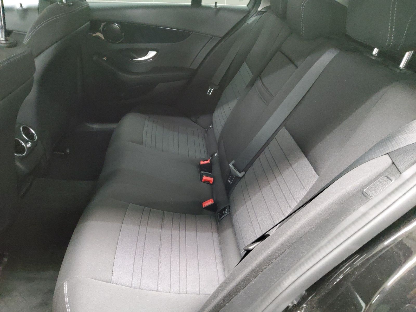 Mercedes-Benz C 220 T d Avantgarde Navi LED Kamera StandHzg foto 12