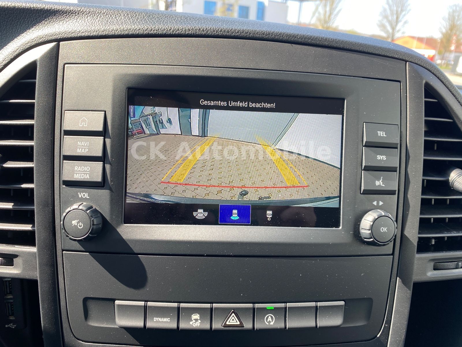Fahrzeugabbildung Mercedes-Benz Vito Tourer 116 Pro lang Autom./8 Sitze/Navi/Kam