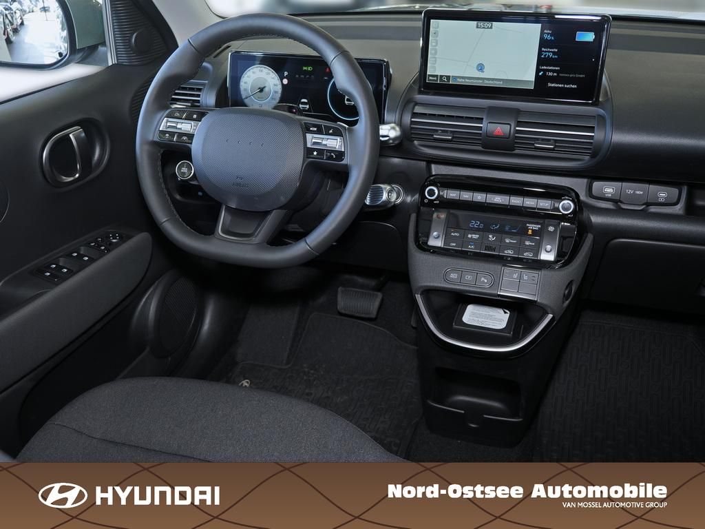 Fahrzeugabbildung Hyundai INSTER EV TREND Effizienz-Paket Dachreling