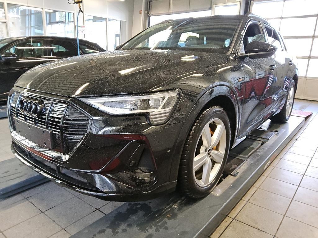 Image of Audi e-tron