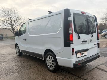 Opel Vivaro - 5