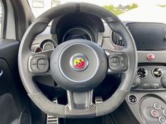Fahrzeugabbildung Abarth 695 AAC NAVI BI-XENON BEATS MTA PAKET
