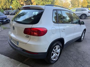 Volkswagen Tiguan - 3