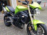 Triumph Street Triple - TRIUMPH 2009 STREET TRIPLE