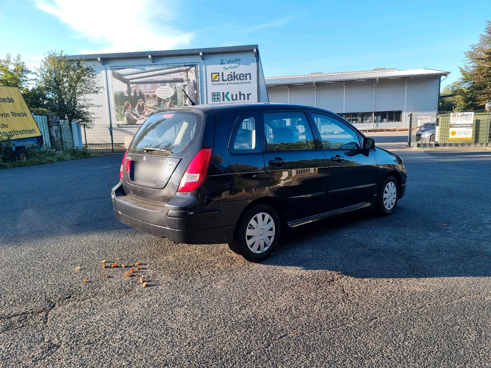 Suzuki Liana 2005 — салон