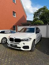 BMW X5 30d xDrive M Paket Deutsches Fahrzeug - BMW 5er Reihe mit Diesel-Antrieb: Geländewagen