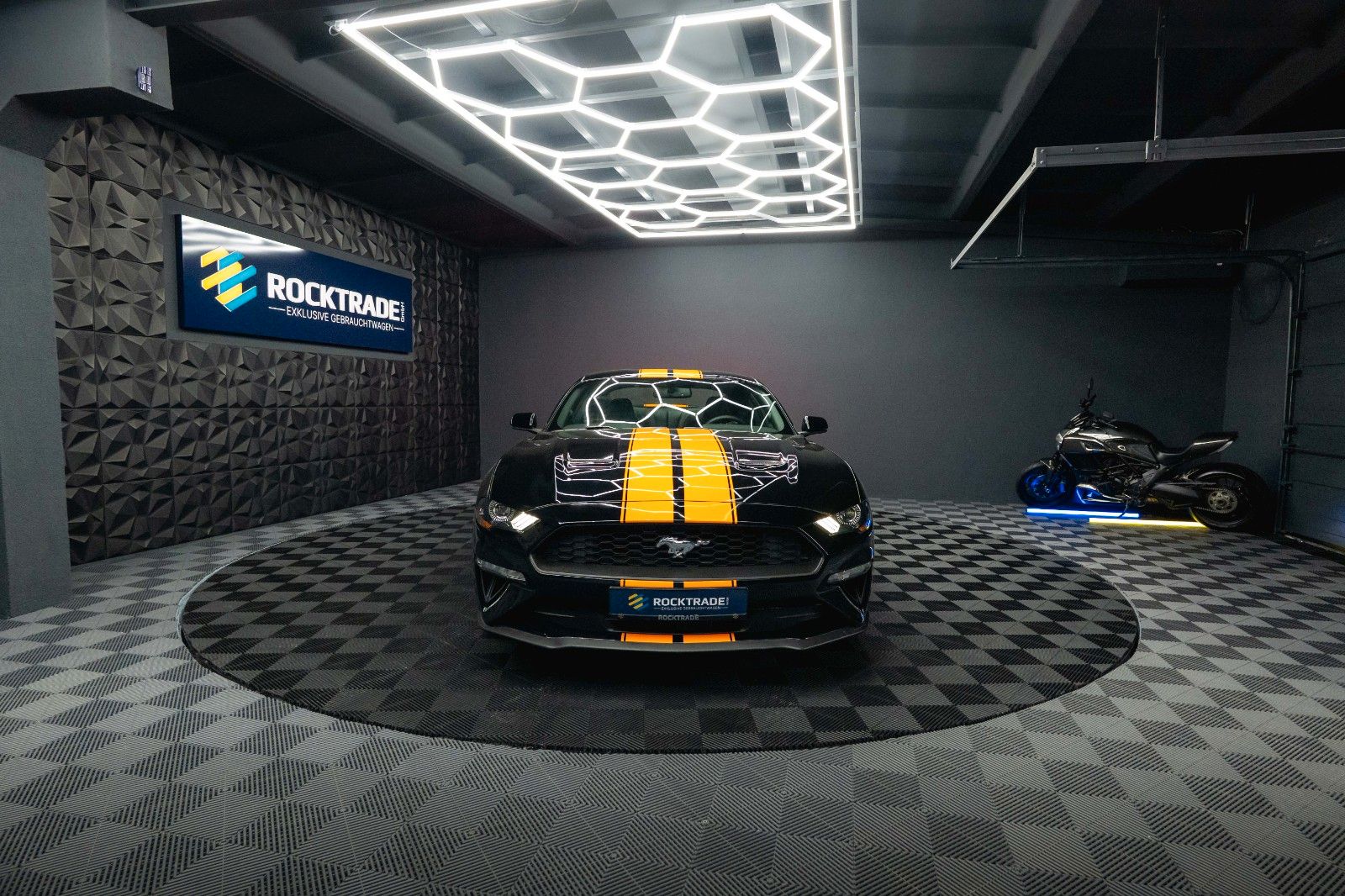 Fahrzeugabbildung Ford Mustang Shelby GT Coupe Performance 6-Gang *LED*