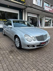 Mercedes E 220 - 3