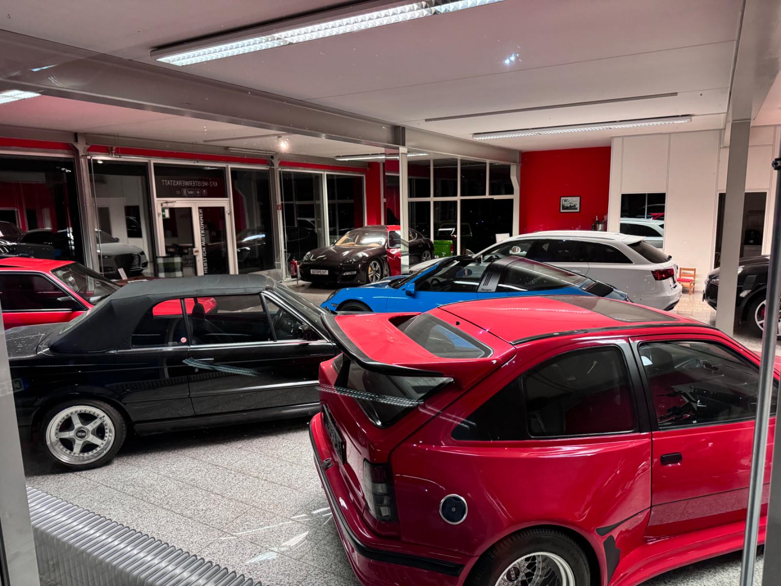 showroom-image-main