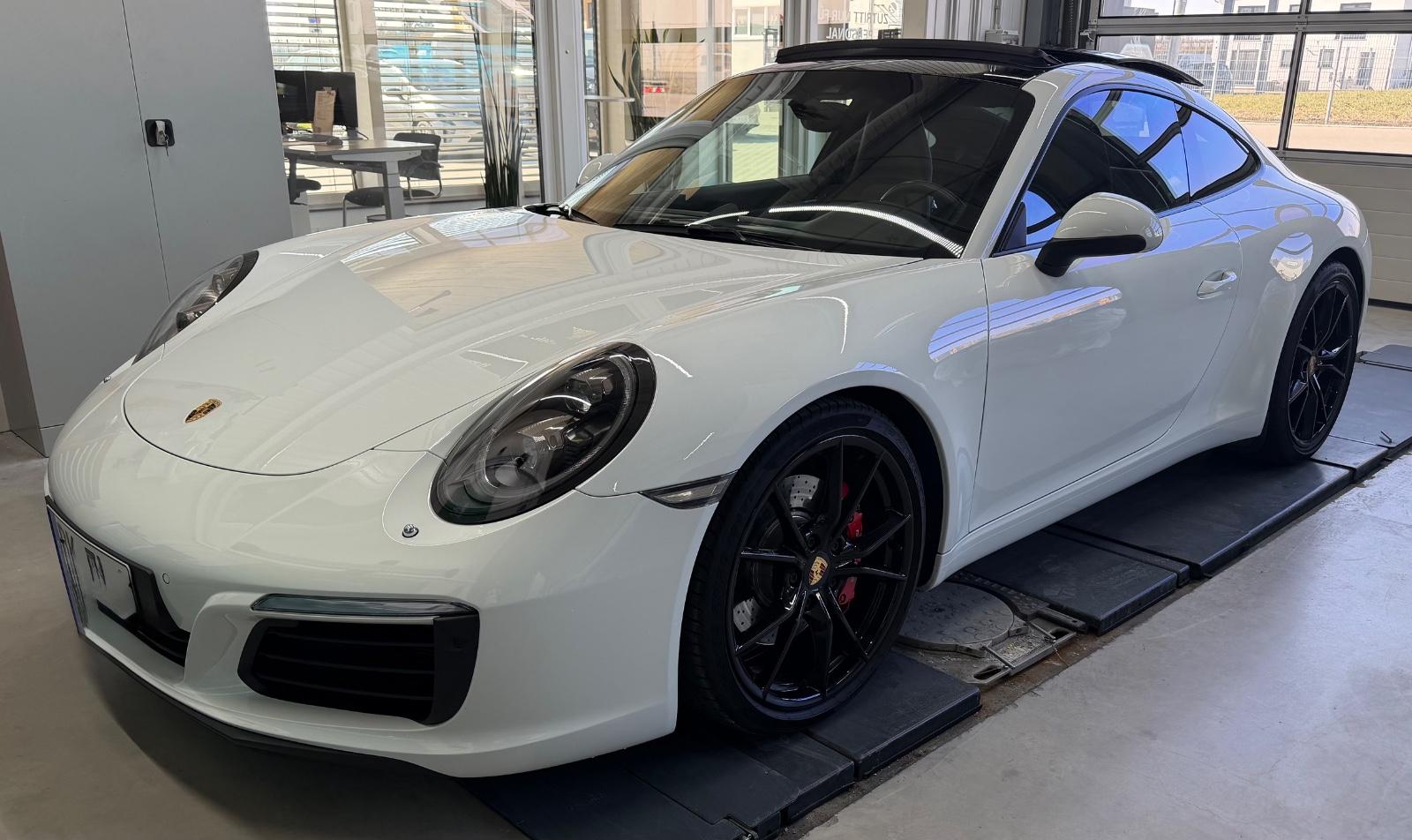 Porsche 991 Facelift 20 LED CHRONO ABGAS