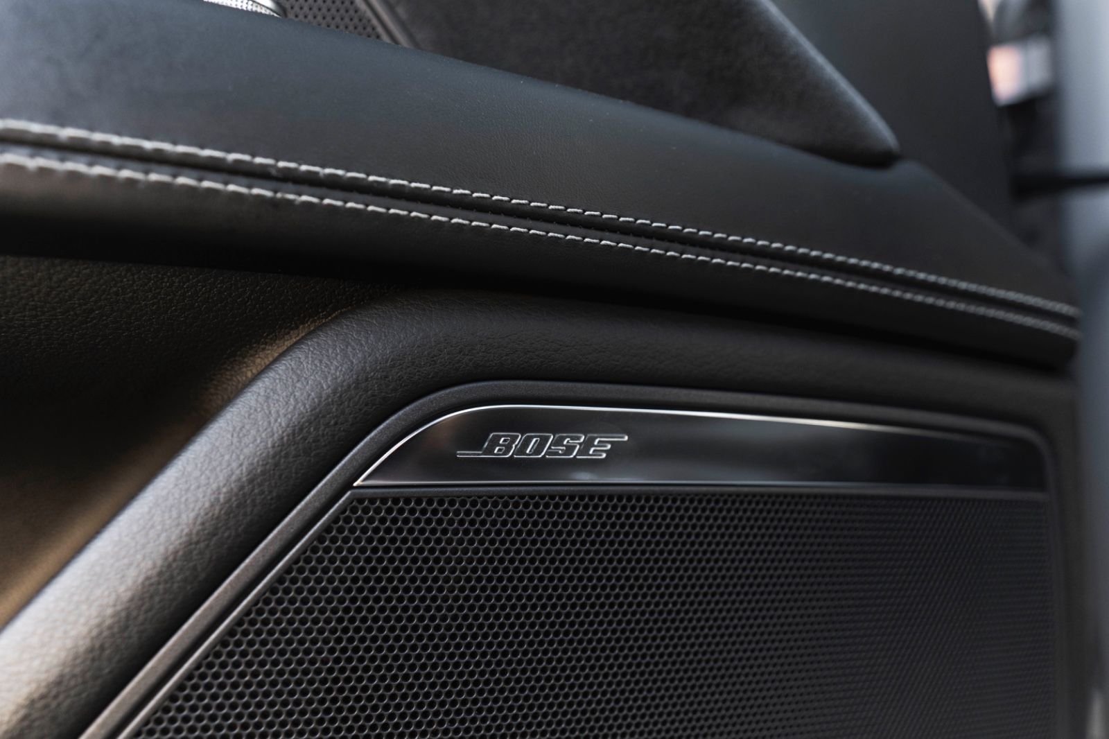 Fahrzeugabbildung Audi RS7 4.0 TFSI quattro PERFORMANCE BOSE HUD KAM