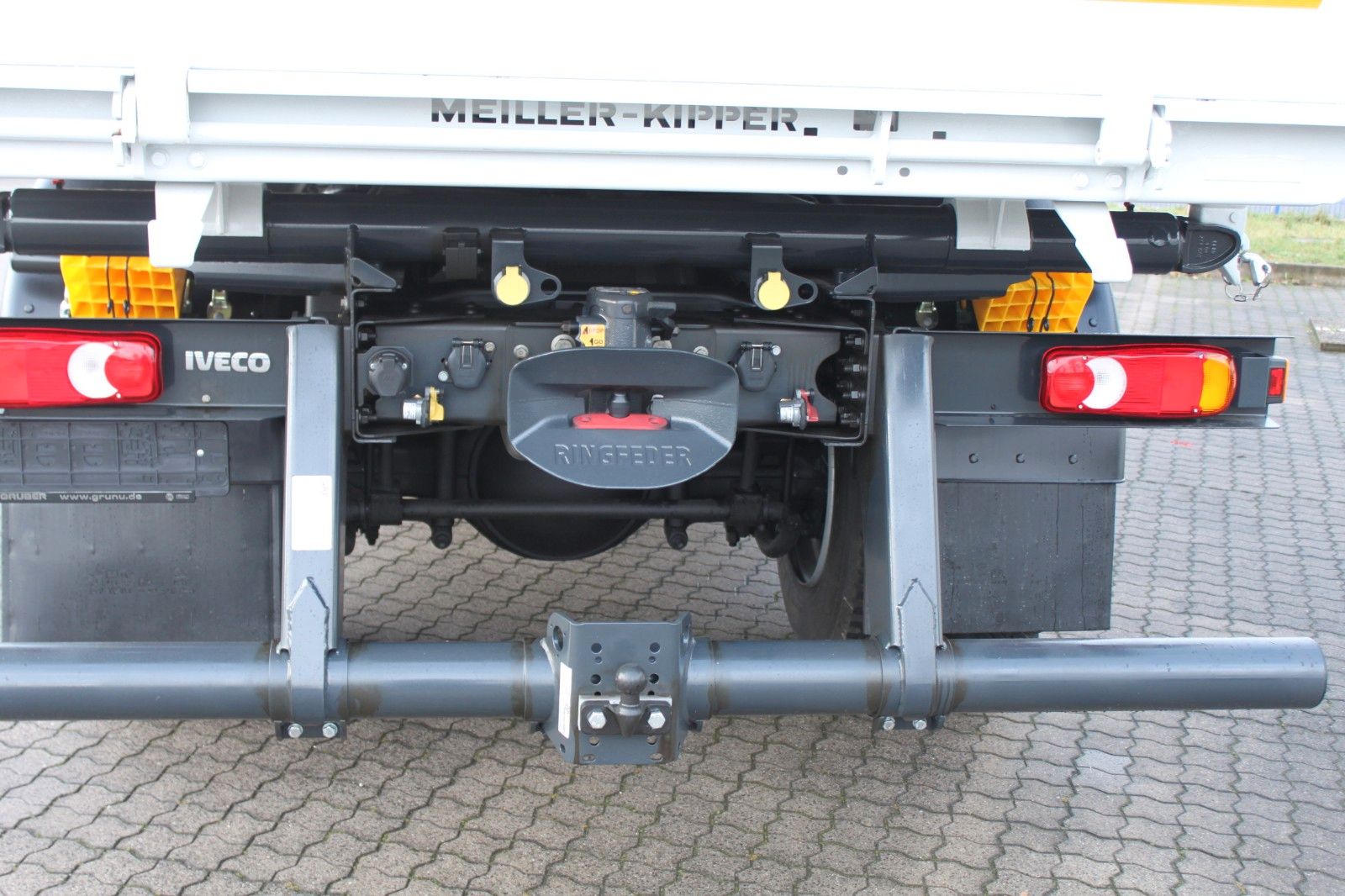 Fahrzeugabbildung Iveco Eurocargo ML140E28K EVL_E