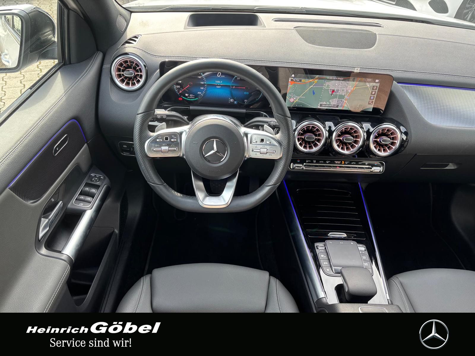 Fahrzeugabbildung Mercedes-Benz EQA 250+ ELE-ART PAN FAP NP 360° HUD VZA KLG ASS