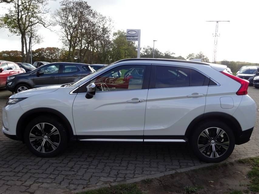 Fahrzeugabbildung Mitsubishi Eclipse Cross  1.5 T-MIVEC Top AHK