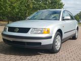 Volkswagen Passat 1.6 Auto Basis