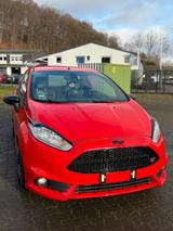 Ford Fiesta ST - Ford Fiesta: Coupe