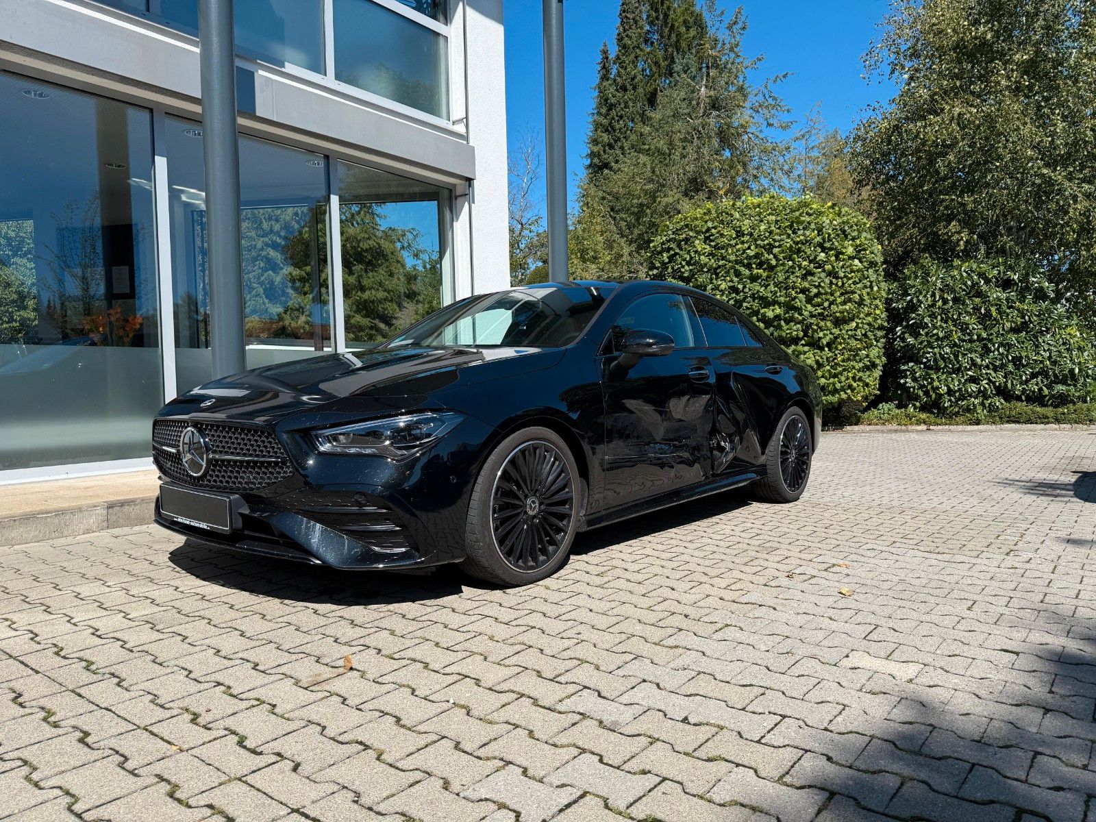 MERCEDES-BENZ CLA 220d Special Edition/ PREMIUM+/ LED/ PANO